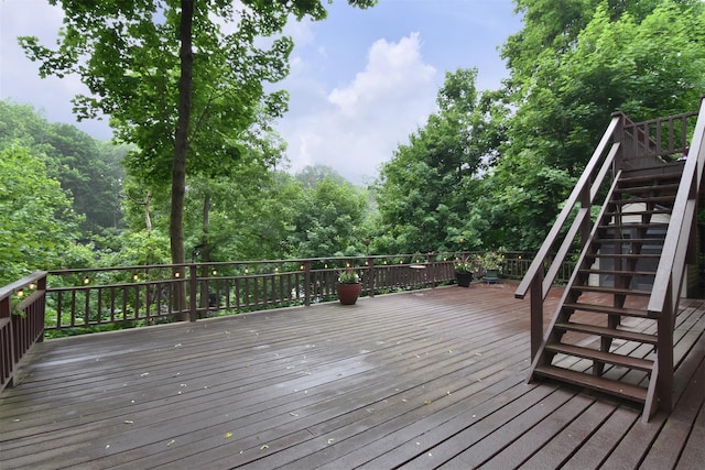 27 Temple Rd, Dobbs Ferry, NY 10522 - deck with stairs