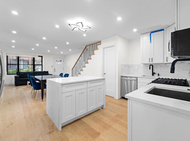 23 Palm Ct, Brooklyn, NY 11225 - photo 5