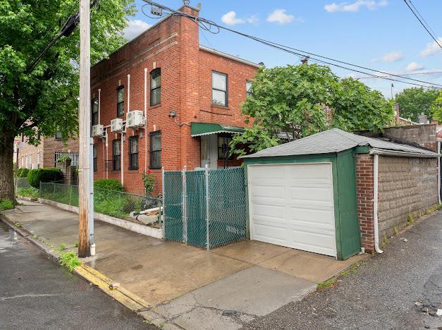23 Palm Ct, Brooklyn, NY 11225 - photo 23