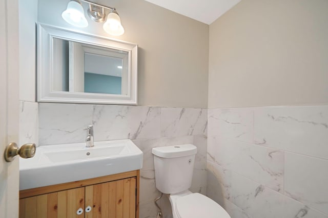 5439 Expressway Dr N, Holtsville, NY 11742 - bathroom featuring vanity and tile walls