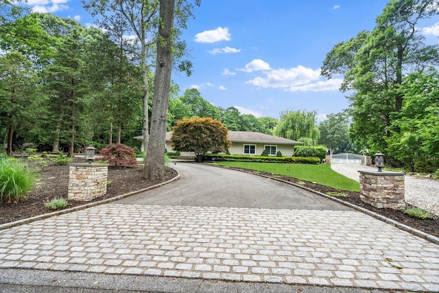 109 Oakside Dr, Smithtown, NY 11787 - view of front of home with curved driveway