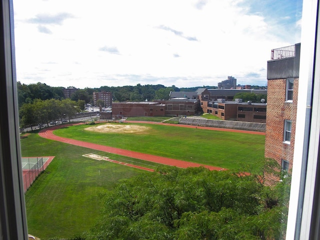 1 Sadore Ln Unit 7O, Yonkers, NY 10710 - view of grassy yard with a balcony