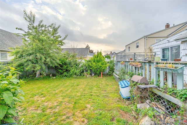 43 Westbury Ave, Mineola, NY 11501 - view of yard featuring a residential view