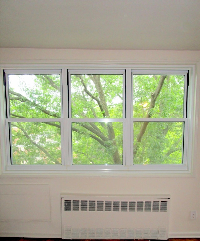 76 Dehaven Dr Unit 6B, Yonkers, NY 10703 - detailed view of radiator
