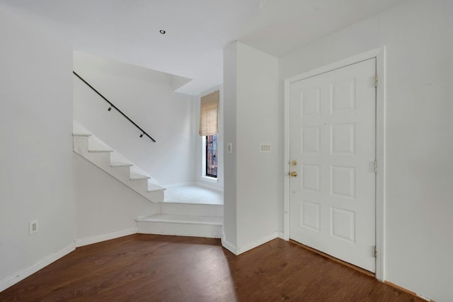50 Dekalb Ave Unit S10, White Plains, NY 10605 - foyer entrance with wood finished floors and stairs