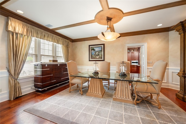 38 Pembroke Dr, Glen Cove, NY 11542 - photo 9