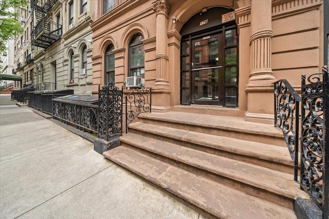 176 W 81st St Unit 3E, New York Manhattan, NY 10024 - doorway to property featuring cooling unit