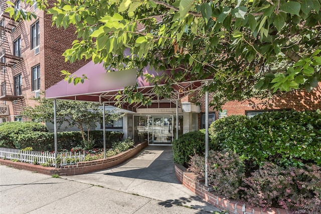 102-30 Queens Blvd Unit 6-H, Forest Hills, NY 11375 - photo 1