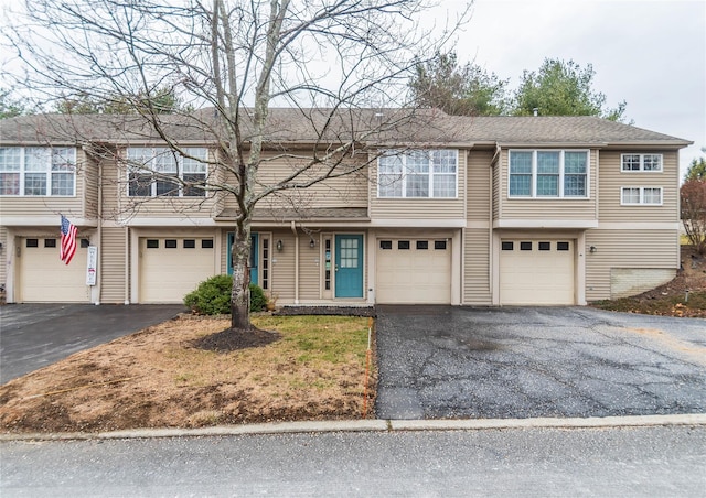 134 Elmcrest Dr, Fishkill, NY 12524 - townhome / multi-family property with driveway and a garage