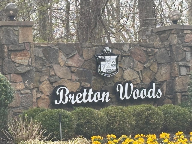 269 Brettonwoods Dr Unit 269, Coram, NY 11727 - photo 2