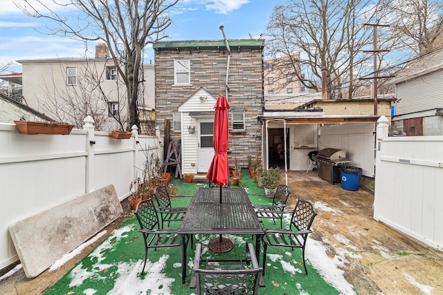 156 Beech St, Yonkers, NY 10701 - rear view of property with a fenced backyard