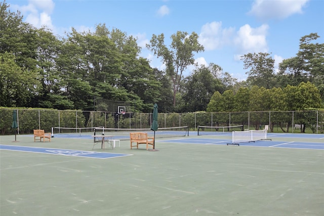 278 Pond View Ln, Smithtown, NY 11787 - view of tennis court featuring community basketball court