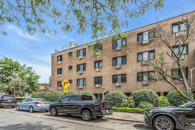 62-36 59th Dr Unit 101, Maspeth, NY 11378 - photo 2