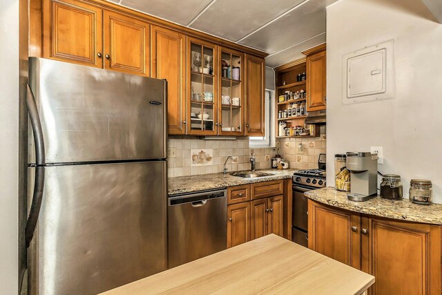 62-36 59th Dr Unit 101, Maspeth, NY 11378 - photo 10