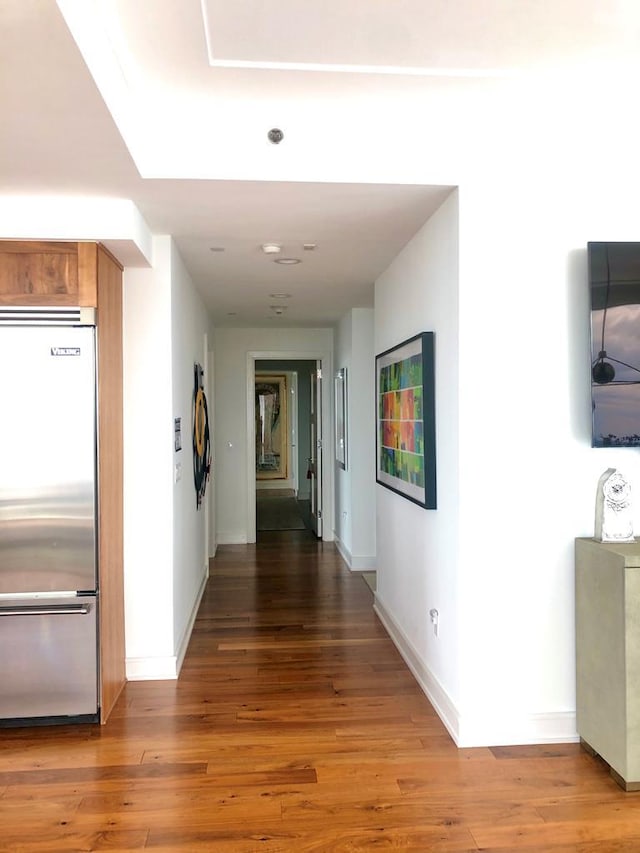 5 Renaissance Sq Unit Ph6C, White Plains, NY 10601 - hallway featuring wood finished floors