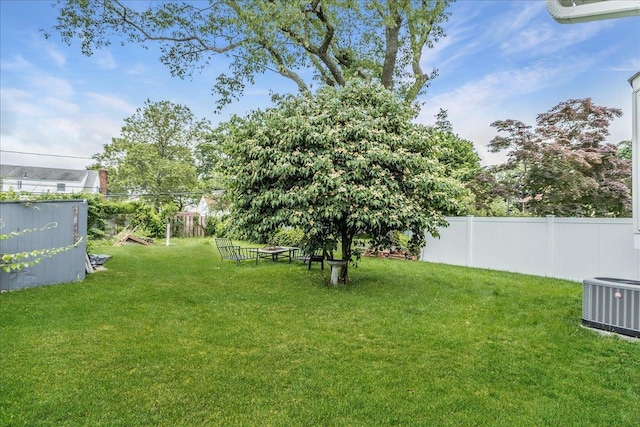 165 Wheeler Ave, Valley Stream, NY 11580 - view of yard