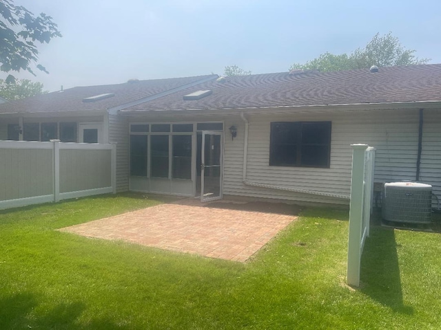 128 Knolls Dr, Stony Brook, NY 11790 - photo 21
