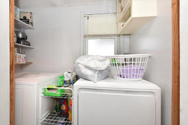 218 Mott St, Oceanside, NY 11572 - view of laundry room
