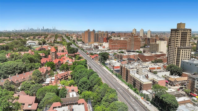 10 Holder Pl Unit 5A, Forest Hills, NY 11375 - view of urban area with a highway