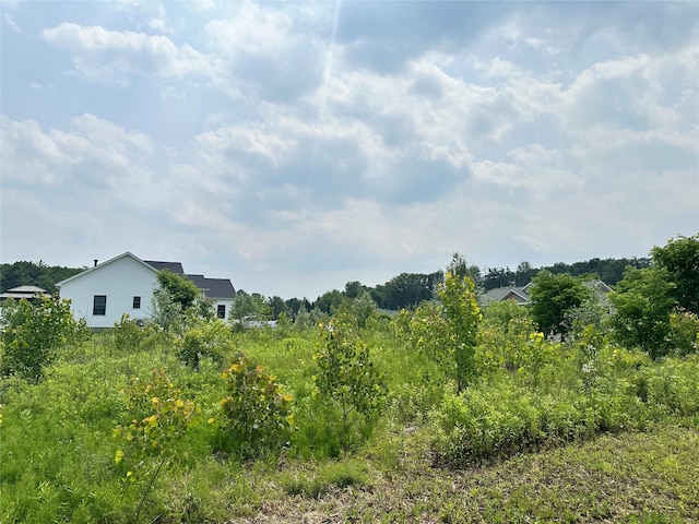 27 Broadway Rd, Saugerties, NY 12477