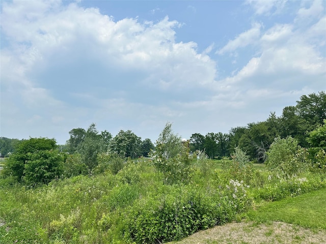 27 Broadway Rd, Saugerties, NY 12477