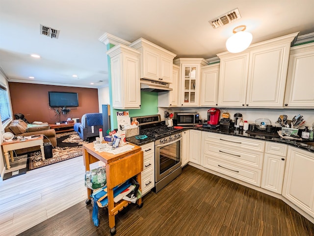 501 Lake Ct Unit 501, Middle Island, NY 11953 - photo 9