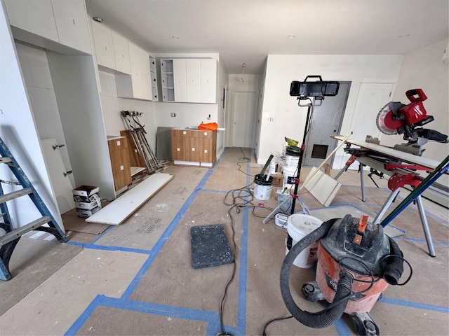982 E 106th St, Brooklyn, NY 11236 - interior space