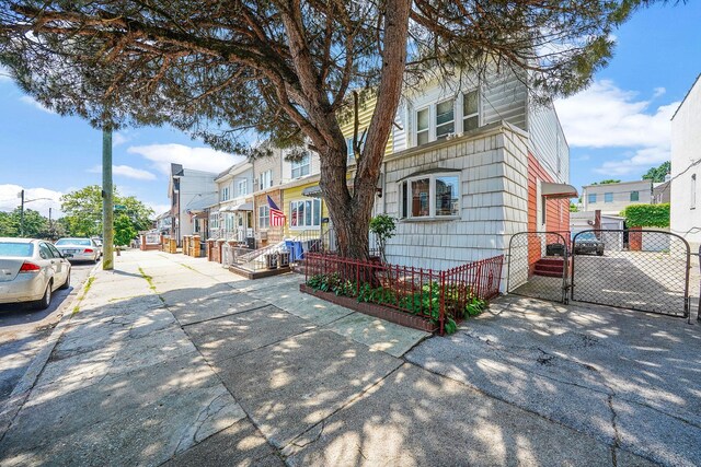 6842 78th St, Flushing, NY 11379 - photo 2
