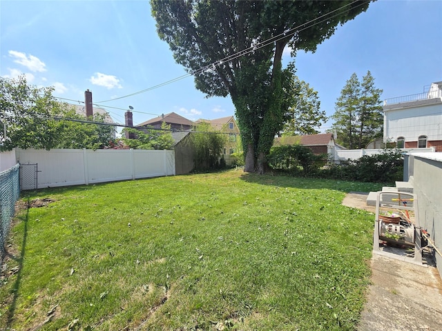 7610 174th St, Fresh Meadows, NY 11366 - photo 32