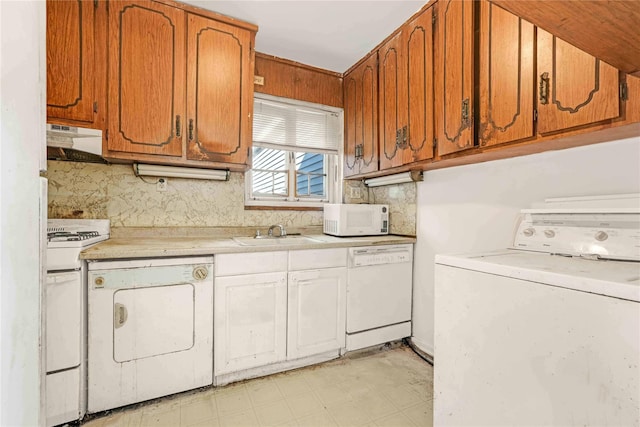 22401 Hillside Ave Unit 2, Queens Village, NY 11427 - laundry room with washer / clothes dryer and light flooring