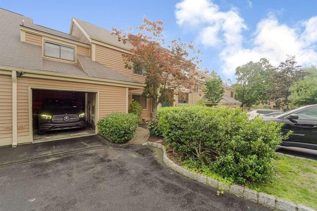 13 Bayberry Ln, Rye Brook, NY 10573 - view of property