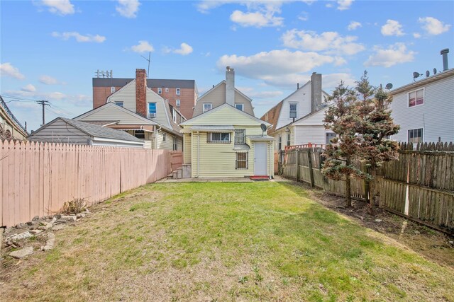 665 Nasby Pl, Bayswater, NY 11691 - photo 13