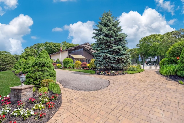 15 Juniper Ct Unit 15, Selden, NY 11784 - view of home's community with a gate