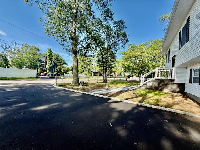 30 7th St, Holbrook, NY 11741 - view of asphalt street with curbs