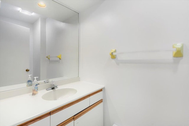 531 Heritage Hls Unit B, Somers, NY 10589 - bathroom featuring vanity