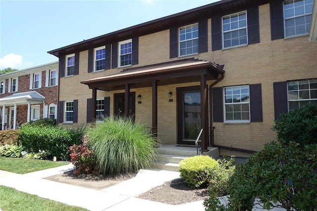 572 Lenape Ct, Suffern, NY 10901 - photo 2