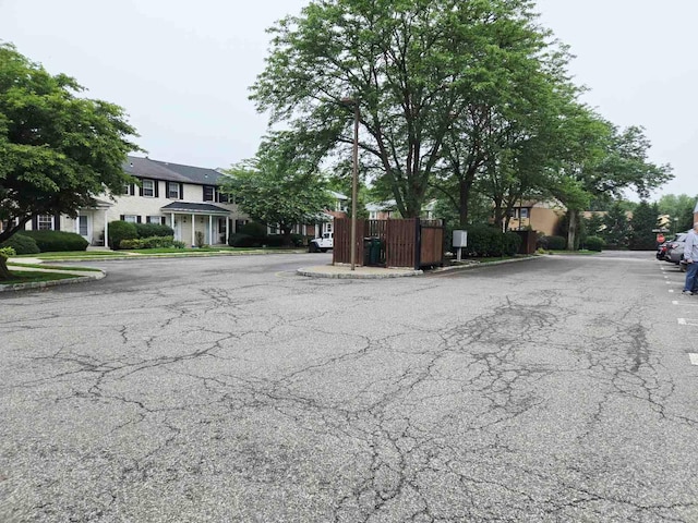 572 Lenape Ct, Suffern, NY 10901 - photo 4