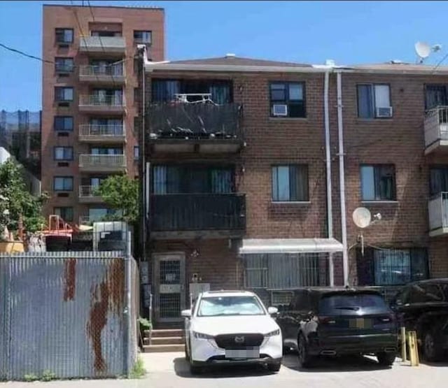 31-41 Linden Pl, Flushing, NY 11354 - view of apartment building / complex