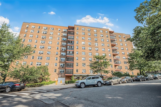 5550 Fieldstone Rd Unit 1C, Bronx, NY 10471 - view of apartment building / complex