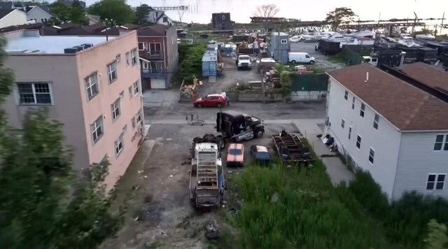 334 Bch 84th St, Far Rockaway, NY 11693 - photo 5