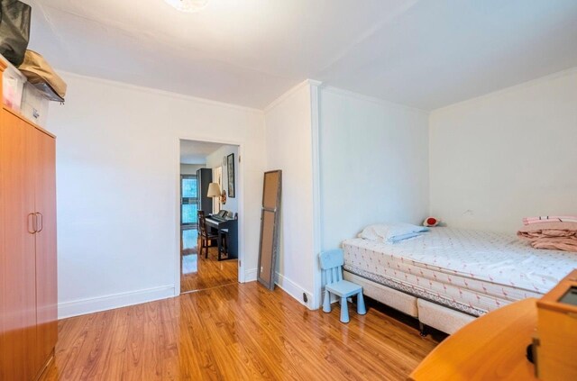 5736 75th St, Middle Village, NY 11379 - photo 5