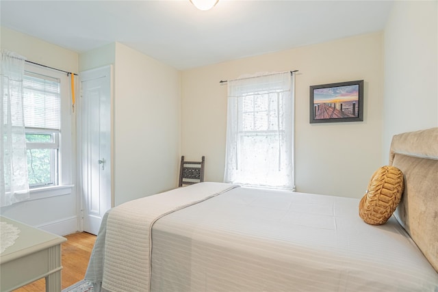 16 Beechwood Park, Poughkeepsie, NY 12601 - bedroom with light wood-type flooring
