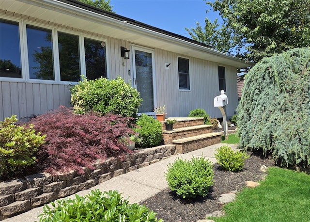 4 Bowman Ln, Commack, NY 11725 - doorway to property