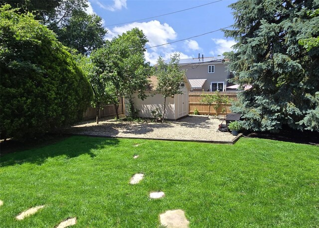 4 Bowman Ln, Commack, NY 11725 - fenced backyard with a storage shed