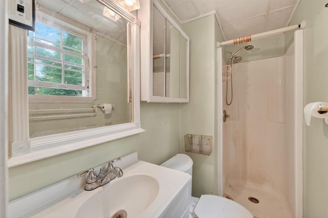 9 Mimosa St, Lake Peekskill, NY 10537 - full bathroom featuring a stall shower and vanity