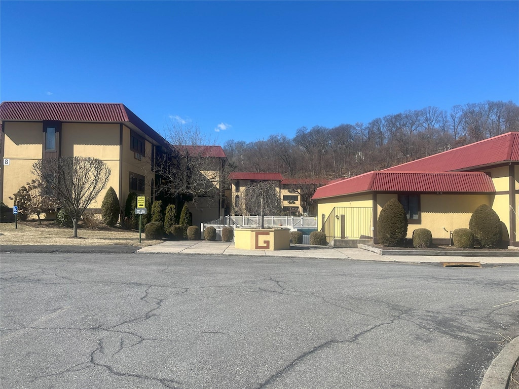 4 Granada Cres Unit 2, White Plains, NY 10603 - view of property