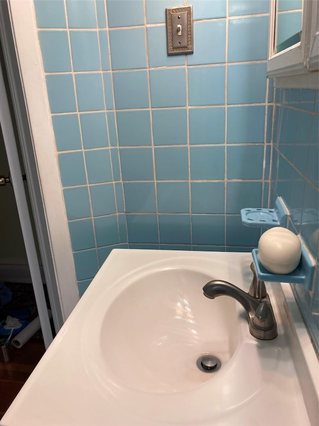 5855 41st Dr, Woodside, NY 11377 - bathroom with a sink