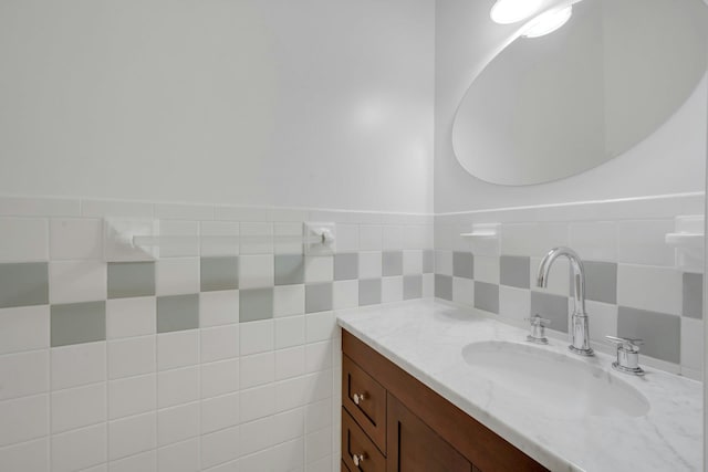 31 Pierce Dr, Pleasantville, NY 10570 - bathroom with vanity