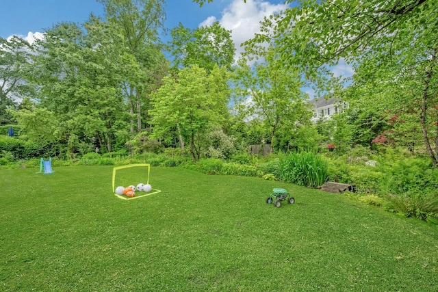 31 Pierce Dr, Pleasantville, NY 10570 - view of grassy yard featuring view of scattered trees