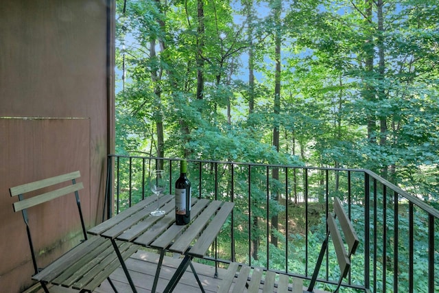 13 Scenic Dr Unit D, Croton-On-Hudson, NY 10520 - view of balcony